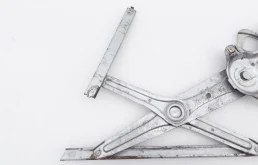 Стеклоподъемник передний правый для Toyota Corolla на фотографиях