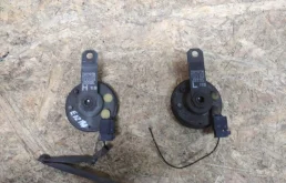 Звуковой сигнал для Toyota Corolla на фотографиях