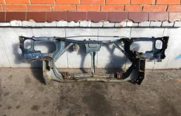 Панель радиатора (телевизор) для Nissan Almera на фотографиях