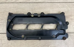Крышка гбц VW Touareg 2003 - 2010 7L