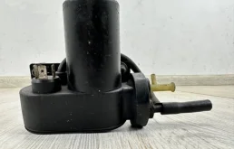 Вакуумный насос Audi A4 1998-2002 8D
