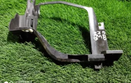 Кронштейн крепления фары BMW E60