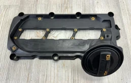 Крышка гбц VW Touareg 2003 - 2010 7L