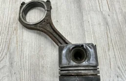 Поршень с шатуном VW Touareg 2006-2010 7L
