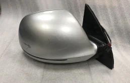 Зеркало боковое правое для Audi Q7 2006 года на фотографиях
