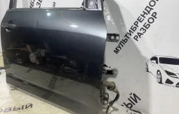 Накладка на дверь передняя правая для Toyota RAV4 на фотографиях