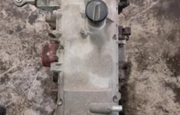 Двигатель без навесного для Renault Logan 2008 года на фотографиях