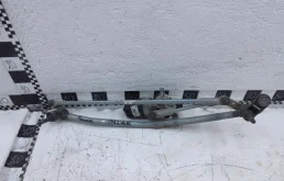 Трапеция стеклоочистителей для Renault Logan 2015 года на фотографиях