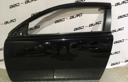 Двери для Volvo C30 2007 года на фотографиях