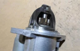 Стартер для Subaru Legacy 2009 года на фотографиях