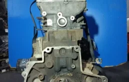 Двигатель без навесного для Ford Ranger 2012 года на фотографиях