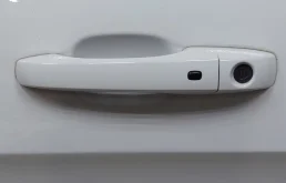 Дверь передняя левая для Jeep Grand Cherokee на фотографиях