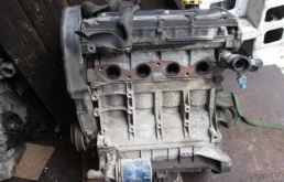 Двигатель без навесного для Rover 45 на фотографиях