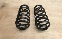 Пружина амортизатора задняя для BMW X6 на фотографиях