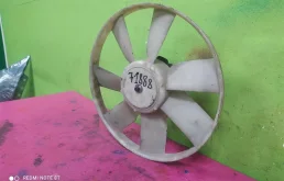 Вентилятор радиатора охлаждения ДВС для Volkswagen Golf 1997 года на фотографиях