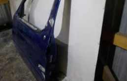 Двери для Citroen Berlingo 2002 года на фотографиях