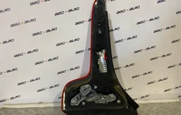 Фонарь правый для Volvo C30 на фотографиях