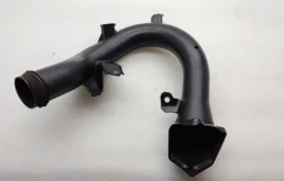 Впускной патрубок воздушного фильтра для Toyota RAV4 2019 года на фотографиях