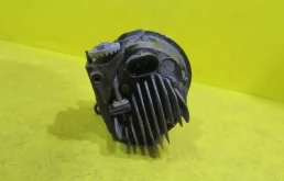 Фары для Toyota Alphard на фотографиях