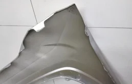 Крыло правое для Toyota RAV4 2024 года на фотографиях