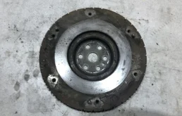 Маховик Nissan Note E11