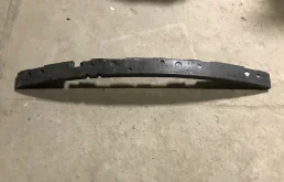 51117015000 Наполнитель переднего бампера BMW E65