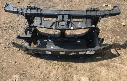 Панель передняя BMW E87 E81 51647193192