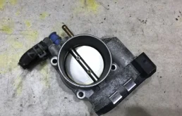 078133062B Заслонка дроссельная Audi