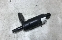 3B0955681 Насос омывателя фар VW Touareg 1