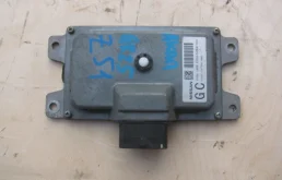 Блок управления двигателем для Nissan X-Trail на фотографиях