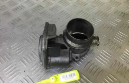 Дроссельная заслонка для BMW X5 на фотографиях