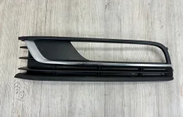 Решетка бампера боковая VW Passat B7 2011-2015 3C