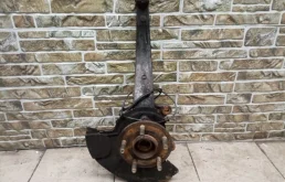 кулак поворотный передний левый для Jeep Grand Cherokee 4 WK2 rest 2013-2018