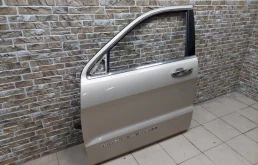 Дверь передняя левая для Jeep Grand Cherokee 2016 года на фотографиях