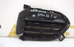 Заглушка (Решетка) переднего бампера правая нижняя (51117319778) для BMW X6 Ф16 F16 2014-2019