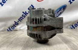 Генератор для Suzuki Swift 2010 года на фотографиях