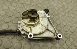 Вакуумный усилитель тормозов для BMW 5er 2013 года на фотографиях