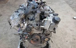 Двигатель без навесного для Mercedes-Benz CL class на фотографиях