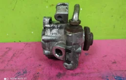 Насос ГУР для Mercedes-Benz Sprinter на фотографиях