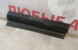 Молдинг двери передний правый для Toyota RAV4 на фотографиях