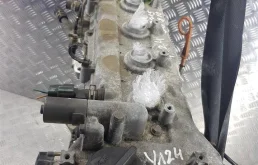 Двигатель без навесного для Nissan Almera на фотографиях