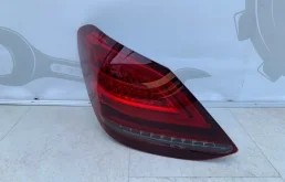Фонарь задний левый Mercedes-benz W205