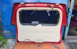 Крышка багажника для Ford Explorer на фотографиях