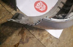 Бампер для Audi A6 1999 года на фотографиях