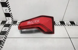 Фонарь внешний правый для Skoda Rapid на фотографиях