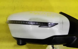 Зеркало боковое правое для Nissan Qashqai 2017 года на фотографиях