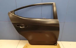Дверь задняя правая для Hyundai Elantra 2015 года на фотографиях