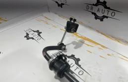 Стабилизатор поперечной устойчивости задний для Toyota Highlander на фотографиях