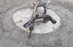 Задний подрамник для Mitsubishi ASX 2010 года на фотографиях