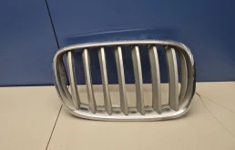 Решетка радиатора правая для BMW X6 E71 E72 2007-2014